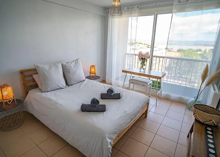 Superb T4 Souplex In Giens Апартаменти *